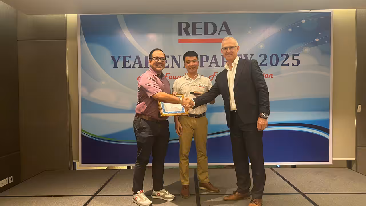 REDA Vietnam Receives Distributor Innovation Catalyst Award 2025 from Ashland Inc.