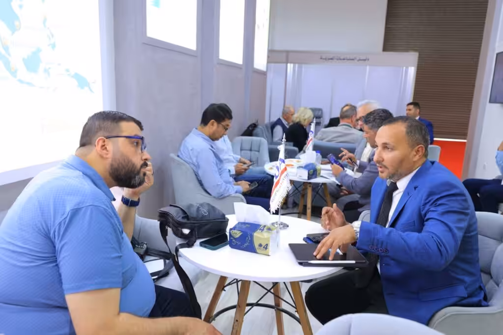 A business discussion at the REDA ANH stand during AGRENA 2026